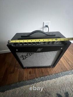 Amplificateur de guitare Fender Mustang 1 (V. 2) 70w #12001263 Pr824