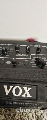 Amplificateur de guitare Vox Da5 avec cordon d'alimentation original testé, fonctionne très bien, nécessite des piles.