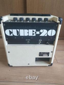 Amplificateur de guitare à transistors Roland Cube-20 Cube 20 d'occasion testé du Japon