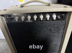 Amplificateur de guitare à tube Monoprice Stage Right avec haut-parleur Celestion 12 testé