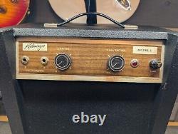 Amplificateur de guitare à tubes entier Kalamazoo Modèle 1 en bois avec grille noire 1967 en excellent état