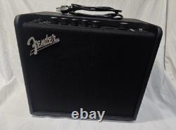 Amplificateur de guitare combo Fender Mustang LT25 25W 1x8 Noir Neuf