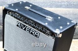 Amplificateur de guitare combo Rivera R55-112 Fifty Five Twelve 55W 1x12 avec pédale de commande