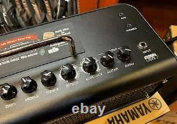 Amplificateur de guitare combo modélisation sans fil Yamaha THR30II WL 30 Watts Noir