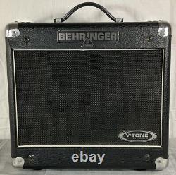 Amplificateur de guitare électrique Behringer. V-Tone GM110