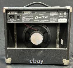 Amplificateur de guitare électrique Fender Champion 20 de 20 watts noir