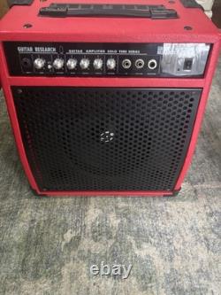 Amplificateur de guitare électrique à lampes Guitar Research T30R 30 W. D’occasion, testé, fonctionne.