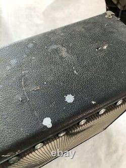Amplificateur de haut-parleur pour guitare électrique Rickenbacker