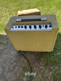 Amplificateur pour guitare électrique Washburn vintage VGA 15 testé et fonctionnel