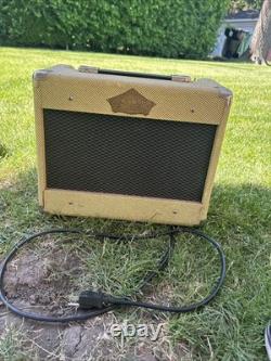 Amplificateur pour guitare électrique Washburn vintage VGA 15 testé et fonctionnel