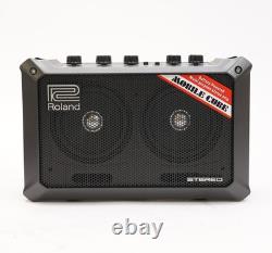 Amplificateur stéréo portable Roland Mobile Cube alimenté par batterie Amplificateur stéréo portable Roland Mobile Cube alimenté par batterie