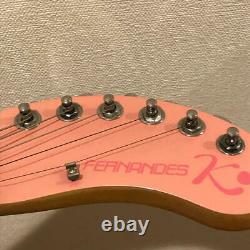 Article D'occasion Fernandez Zo-3 Hello Kitty Guitar Amplificateur Intégré Haut-parleurs