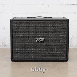 BluGuitar Fatcab 1x12 60W Guitar Amplifier Speaker Cabinet #54750<br/>
 <br/>		
En français: Enceinte d'amplificateur de guitare BluGuitar Fatcab 1x12 60W #54750