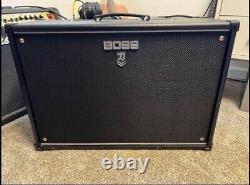 Boss Katana-100/212 Amplificateur pour guitare électrique Combo 100 watts Noir