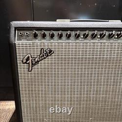 Combo amplificateur pour guitare Fender Princeton Chorus PR-82 USA