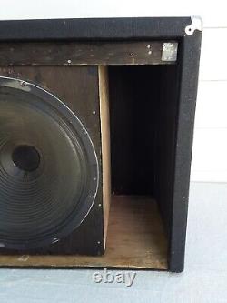 Enceinte d'ampli basse SUNN 215S des années 70 modifiée avec un haut-parleur Traynor 1x15