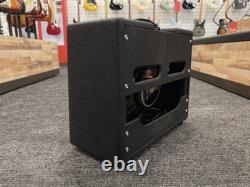 Excellent amplificateur combo à lampes pour guitare électrique Victoria modèle 5112, 5 W, noir Tw