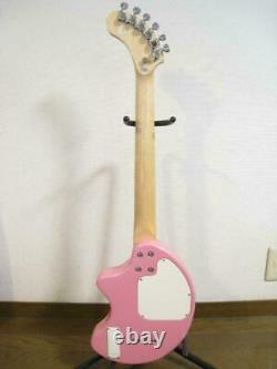 Fernandez Zo-3 Hello Kitty Guitar Avec Amplificateur Intégré Et Haut-parleurs