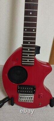 Guitare électrique Zo-3 rouge avec amplificateur et haut-parleur intégrés à vendre