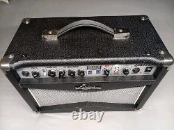 LYON Par Washburn Amplificateur de guitare 25 Watt DSP LA 25 DSP avec 9 effets numériques