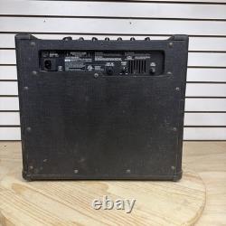 Vox Valvetronix AD30VT ampli combo guitare 30 W testé avec cordon d’alimentation et câble auxiliaire d’origine